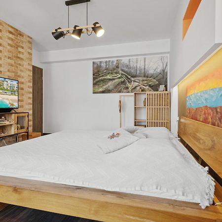 Wooden Touch Studio Braşov Exteriör bild
