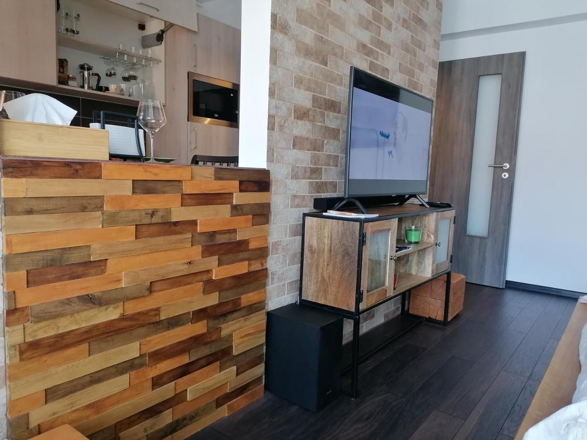 Wooden Touch Studio Braşov Exteriör bild