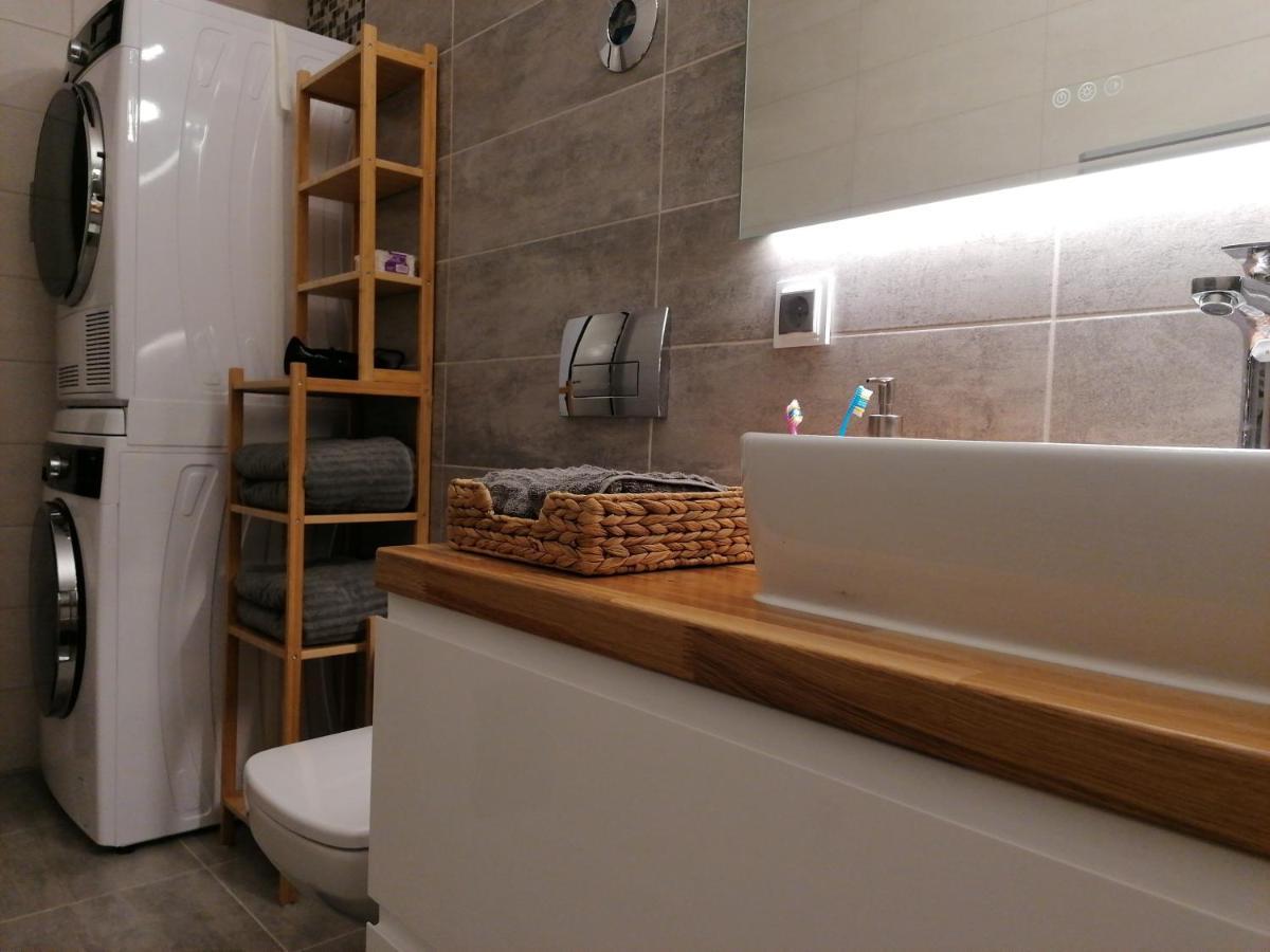 Wooden Touch Studio Braşov Exteriör bild